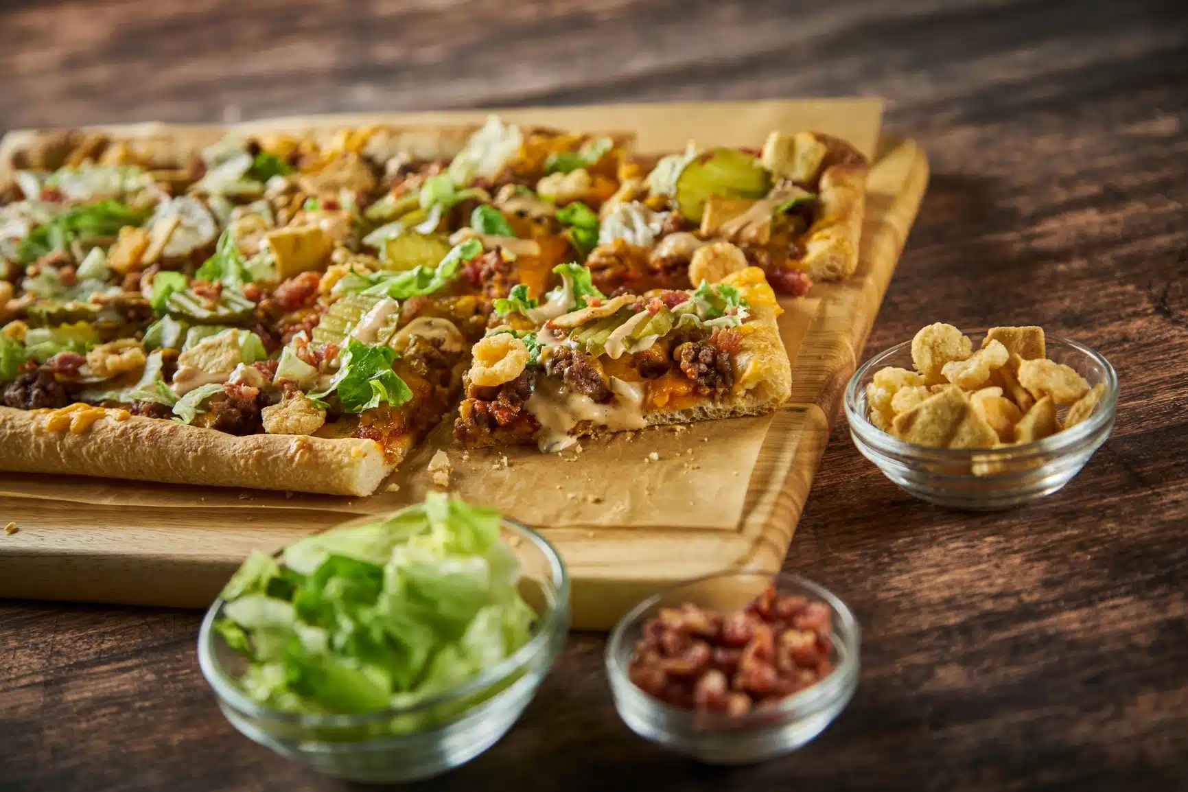 Bacon Thousand Island Burger Pizza