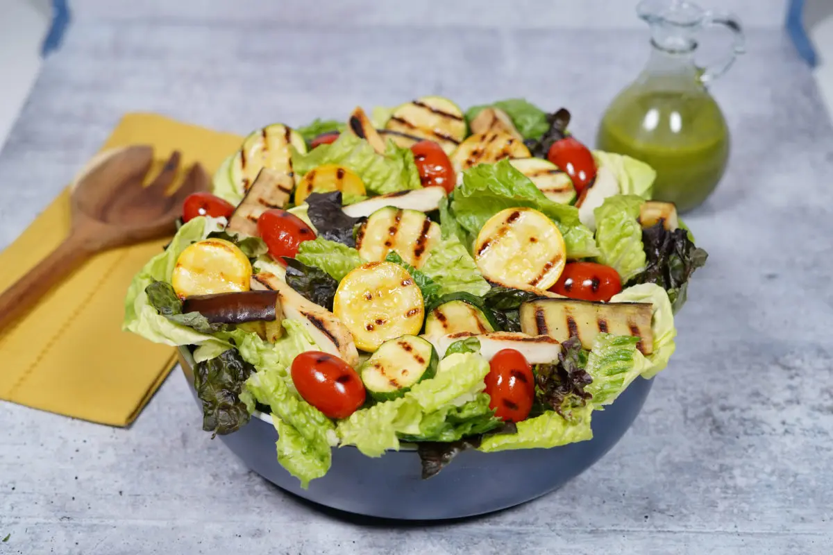 Grilled Vegetable & Halloumi Salad