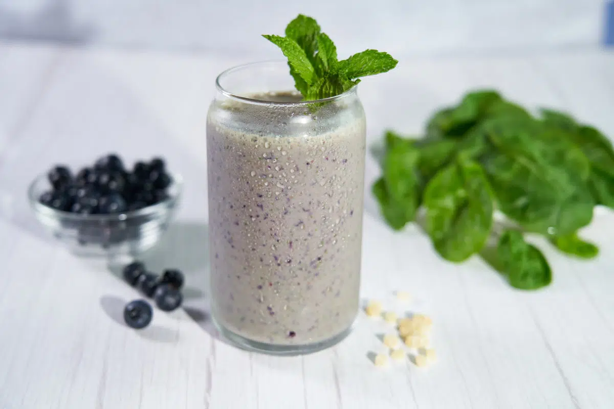 Spinach Blueberry Smoothie