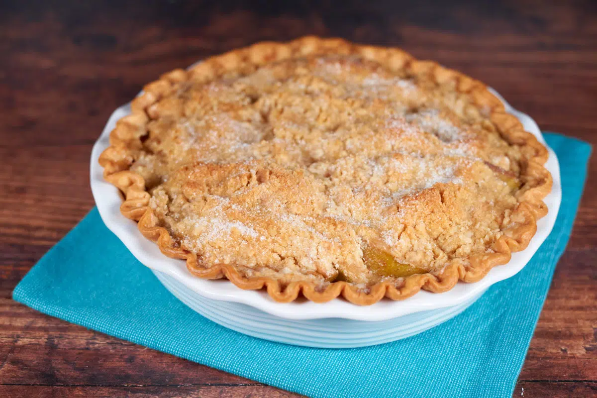 Apple Crumble Pie