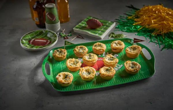 Spinach & Crab Dip Mini Bread Bowls