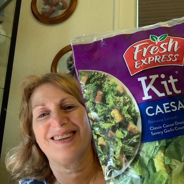 how to make the fresh express caesar salad kit Fresh Express